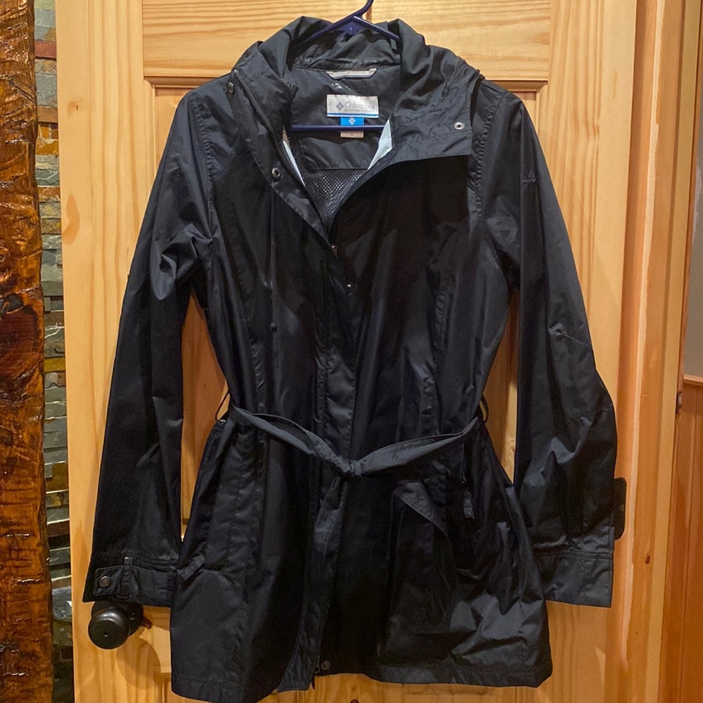 Columbia rain jacket